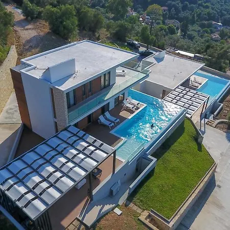 Ioniangems * Apolpaina