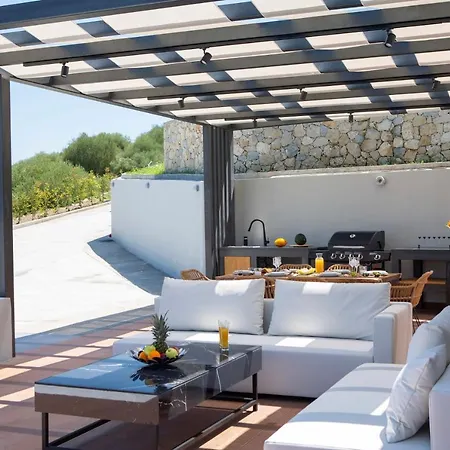 Villa Ioniangems *