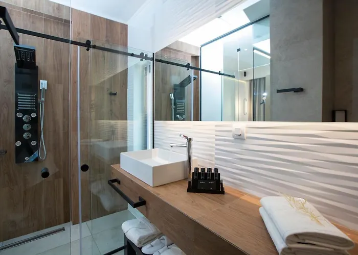 Ioniangems * Apolpaina