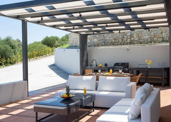 Вилла Ioniangems *