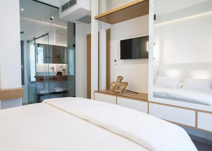 Ioniangems Apolpaina